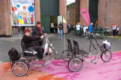 Parallelcykel til 4 personer, se video 