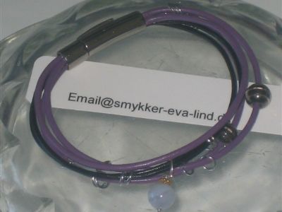 armbnd i lder med smykker og magnetls