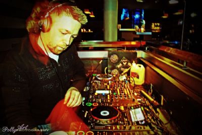 DJ Dennis Lunding